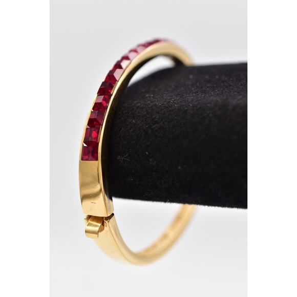 Givenchy Red Square Crystal Bangle Bracelet Gold Tone Shiny Signed 1980s BinO - Picture 2 of 12